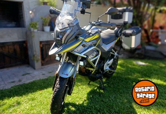 Motos - RVM Tekken 300 2024 Nafta 7400Km - En Venta