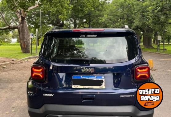 Camionetas - Jeep RENEGADE SPORT 1.8 MT 2023 Nafta 39900Km - En Venta