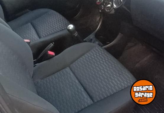 Autos - Toyota ETIOS XLS 2014 Nafta 160000Km - En Venta