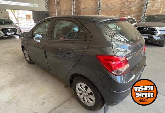 Autos - Chevrolet Onix 2017 Nafta 185000Km - En Venta