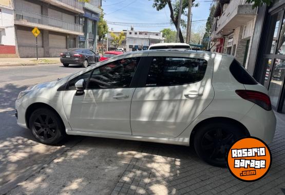Autos - Peugeot 308 1.6 hdi Allure 2017 Diesel 127000Km - En Venta