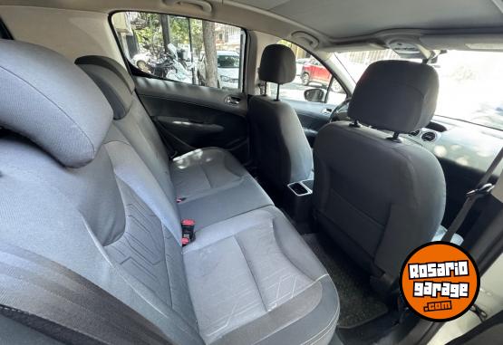 Autos - Peugeot 308 1.6 hdi Allure 2017 Diesel 127000Km - En Venta