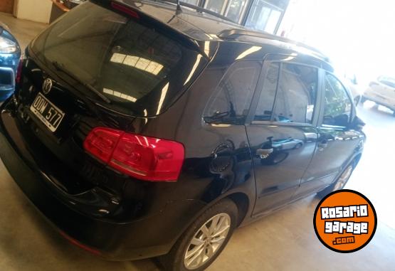 Autos - Volkswagen Suran 2014 Nafta 149000Km - En Venta