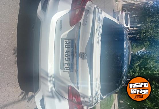 Autos - Nissan Sentra 2019 Nafta 212000Km - En Venta