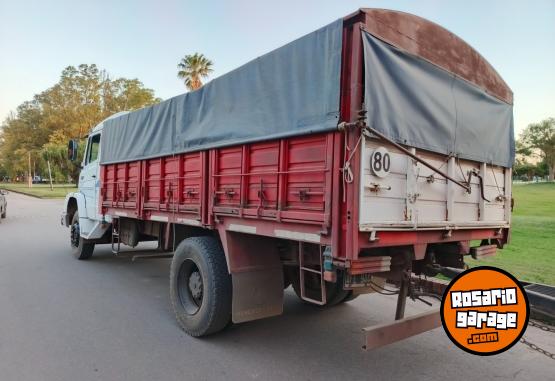 Camiones y Grúas - MERCEDES BENZ 1633 - En Venta