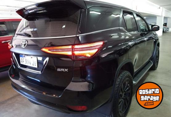 Camionetas - Toyota SW4 SRX 2.8 7A 2023 Diesel 52413Km - En Venta