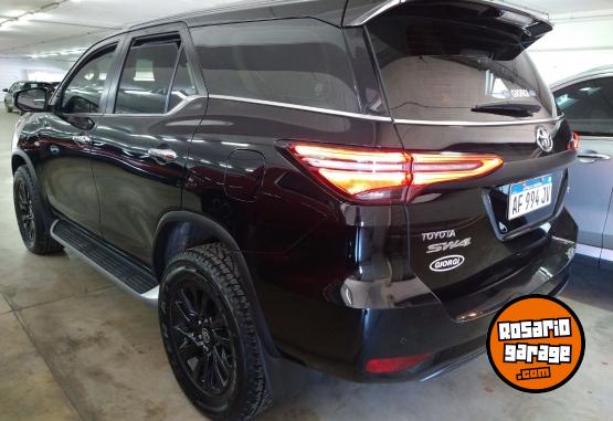 Camionetas - Toyota SW4 SRX 2.8 7A 2023 Diesel 52413Km - En Venta