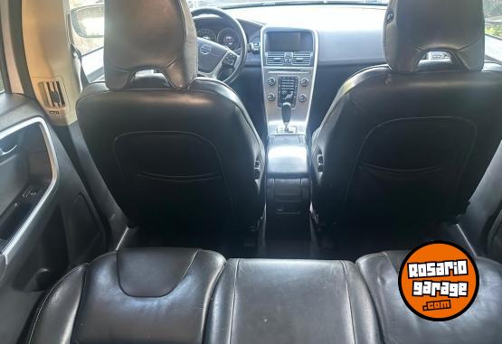 Camionetas - Volvo Xc60 2.0 T 2012 Nafta 180000Km - En Venta