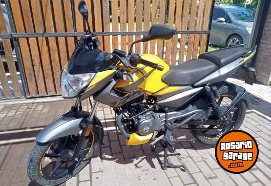 Motos - Bajaj NS 125 2021 Nafta 24000Km - En Venta