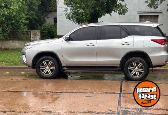 Camionetas - Toyota Sw4 rx 2019 Diesel 86000Km - En Venta