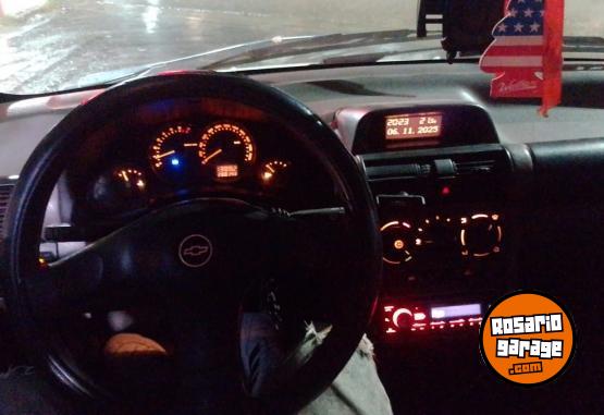 Autos - Chevrolet Corsa 2009 GNC 280000Km - En Venta