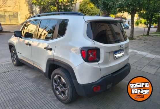 Camionetas - Jeep Renegade 2018 Nafta 109000Km - En Venta
