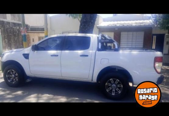 Camionetas - Ford RANGER 2014 Nafta 290000Km - En Venta