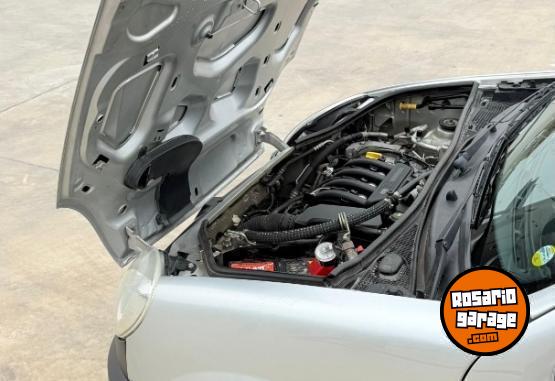 Utilitarios - Renault Kangoo 2017 GNC 145000Km - En Venta