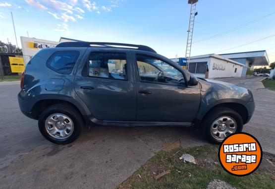 Camionetas - Renault Duster 2012 GNC 130000Km - En Venta