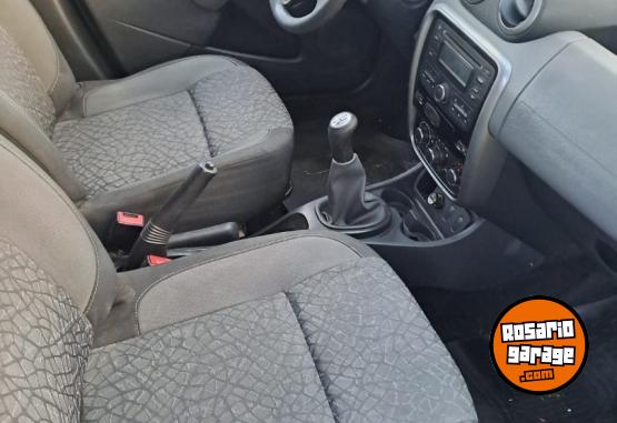 Camionetas - Renault Duster 2012 GNC 130000Km - En Venta