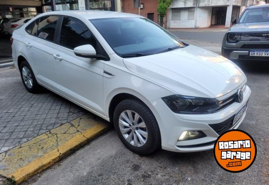 Autos - Volkswagen Virtus Confortline AT 2018 Nafta 129000Km - En Venta