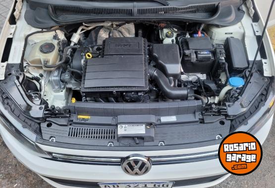Autos - Volkswagen Virtus Confortline AT 2018 Nafta 129000Km - En Venta
