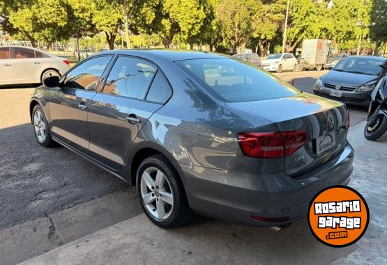 Autos - Volkswagen Vento Advance 2015 Nafta 115000Km - En Venta