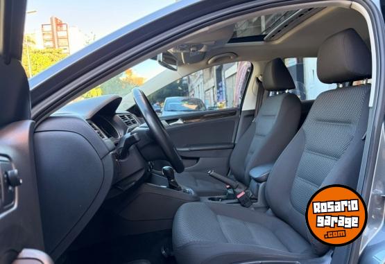 Autos - Volkswagen Vento Advance 2015 Nafta 115000Km - En Venta