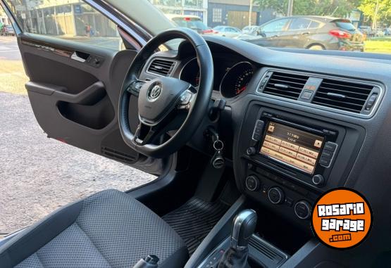 Autos - Volkswagen Vento Advance 2015 Nafta 115000Km - En Venta