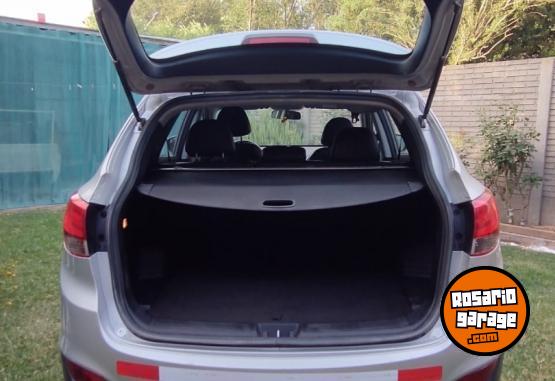 Camionetas - Hyundai Tucson 2011 Diesel 179000Km - En Venta