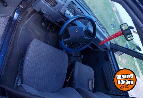 Autos - Renault 9 1996 GNC 111111Km - En Venta