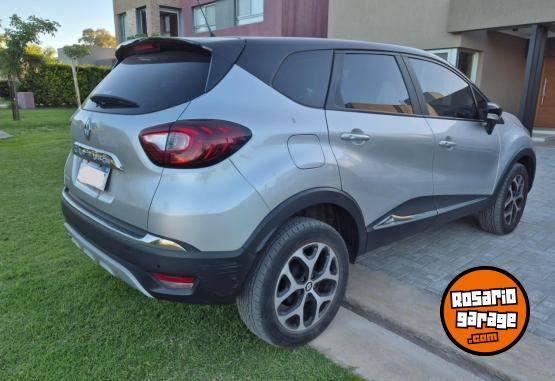 Autos - Renault Captur 2020 Nafta 35700Km - En Venta
