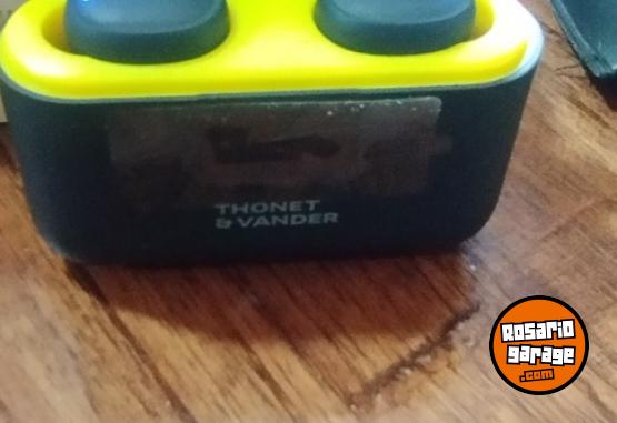 Electrnica - Auriculares THONET VANDER - En Venta