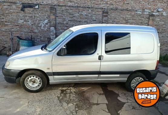 Utilitarios - Citroen Berlingo 2006 Diesel 320000Km - En Venta