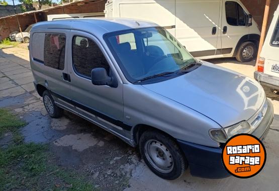Utilitarios - Citroen Berlingo 2006 Diesel 320000Km - En Venta
