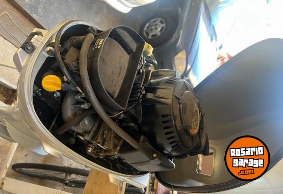 Otros (Náutica) - Motor honda 20hp 4 tiempos fuera de borda. - En Venta