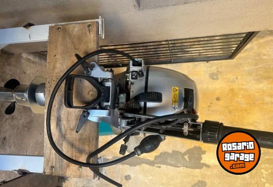Otros (Náutica) - Motor honda 20hp 4 tiempos fuera de borda. - En Venta