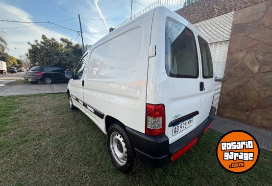 Utilitarios - Citroen Berlingo 2017 Diesel 117000Km - En Venta