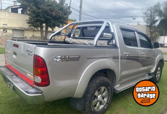 Camionetas - Toyota Hilux Srv 2006 Diesel 234000Km - En Venta
