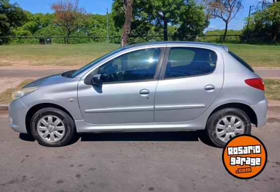 Autos - Peugeot 207 Compact 2010 Diesel 192000Km - En Venta