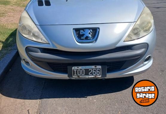 Autos - Peugeot 207 Compact 2010 Diesel 192000Km - En Venta