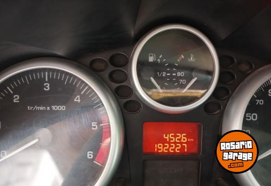 Autos - Peugeot 207 Compact 2010 Diesel 192000Km - En Venta