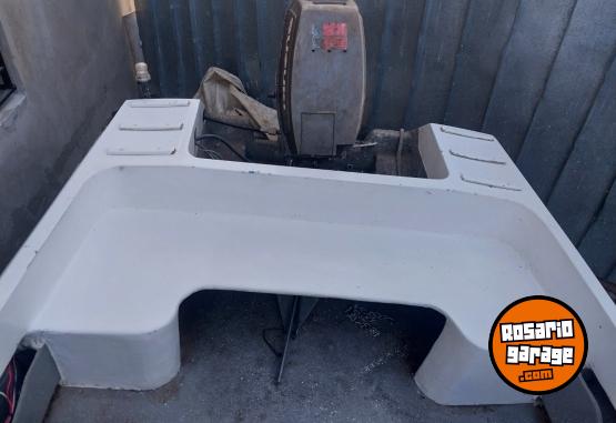 Embarcaciones - Lancha con motor 40 Hp - En Venta