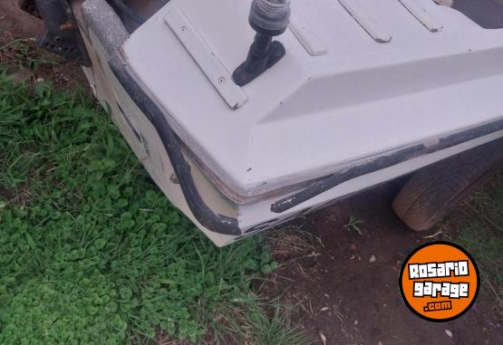 Embarcaciones - Lancha con motor 40 Hp - En Venta