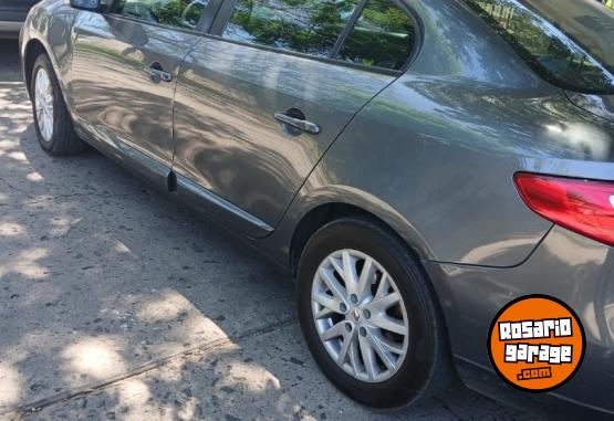 Autos - Renault Fluence Dynamique 2016 GNC 135000Km - En Venta
