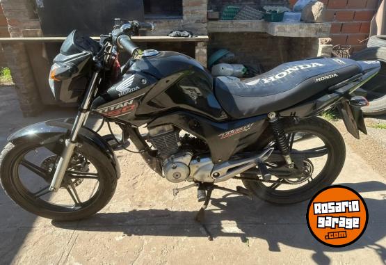 Motos - Honda New Titan 2015 Nafta 45000Km - En Venta
