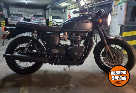 Motos - Triumph T 120 2022 Nafta 8000Km - En Venta