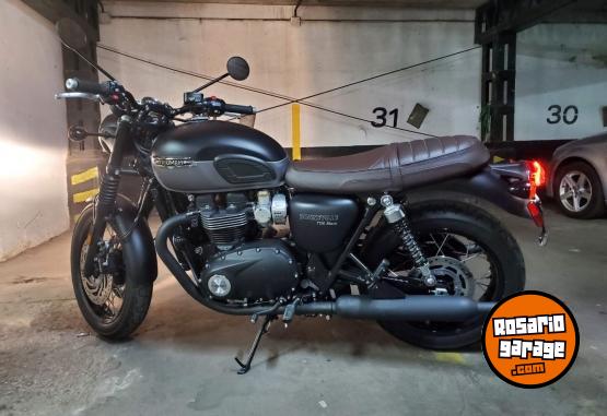 Motos - Triumph T 120 2022 Nafta 8000Km - En Venta