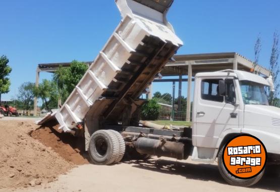 Camiones y Grúas - Mercedes Benz - En Venta