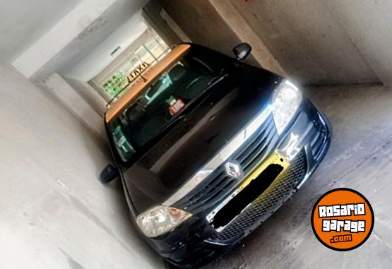 Autos - Renault Logan 2013 GNC 700000Km - En Venta