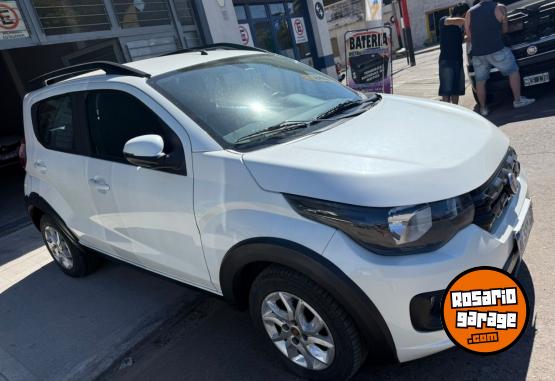 Autos - Fiat Mobi Way 2017 Nafta 84000Km - En Venta