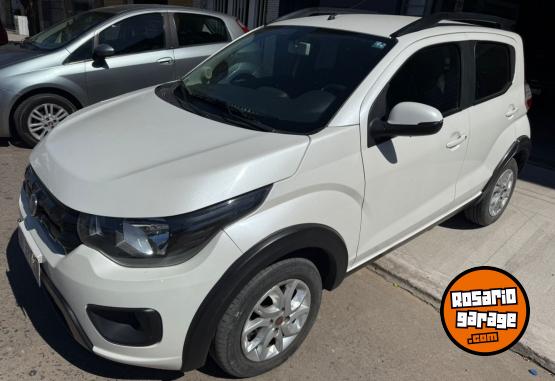 Autos - Fiat Mobi Way 2017 Nafta 84000Km - En Venta
