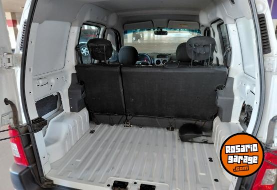 Utilitarios - Citroen BERLINGO MIXTA 2022 Diesel 95000Km - En Venta