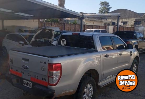 Camionetas - Ford Ranger XLS 3.2 4x2 2015 2015 Diesel 126000Km - En Venta